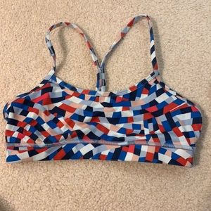 Lululemon bra size 6